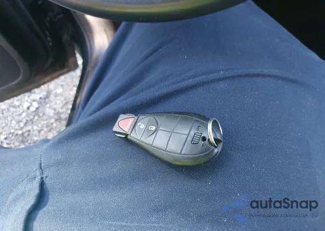 2015 Jeep Cherokee Latitude из США, поврежденный, VIN 1C4PJLCB6FW631285